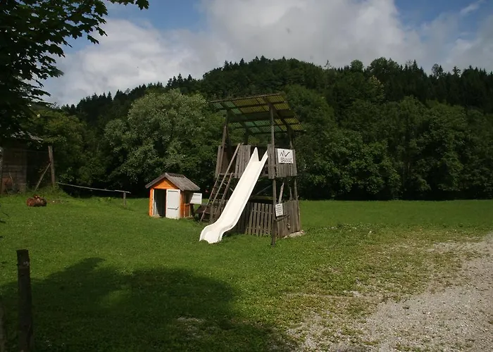 Kveder 3* Škofja Loka